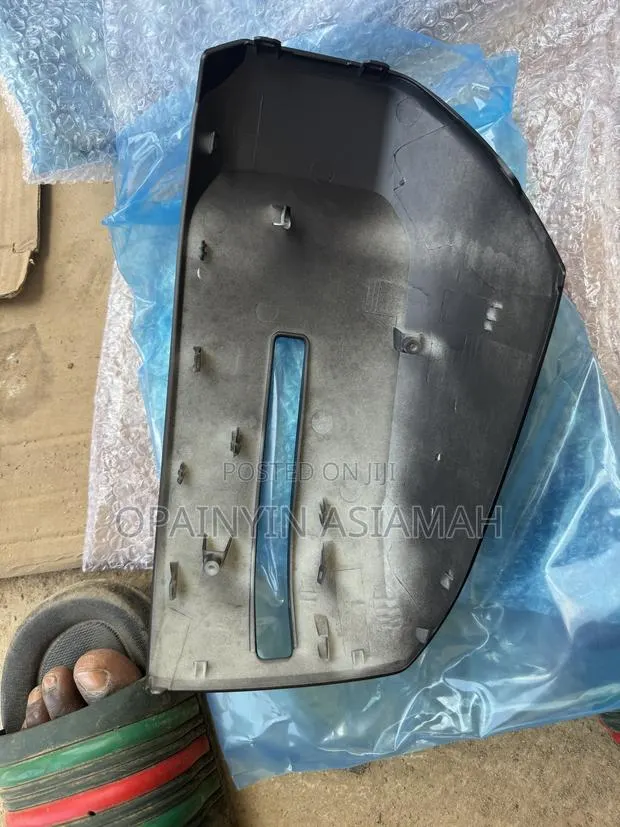 Mitsubishi L 200 2024 Covers · Photo 1