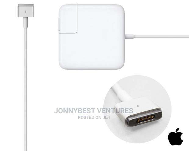 Apple Air Macbook Laptop Charger · Photo 1