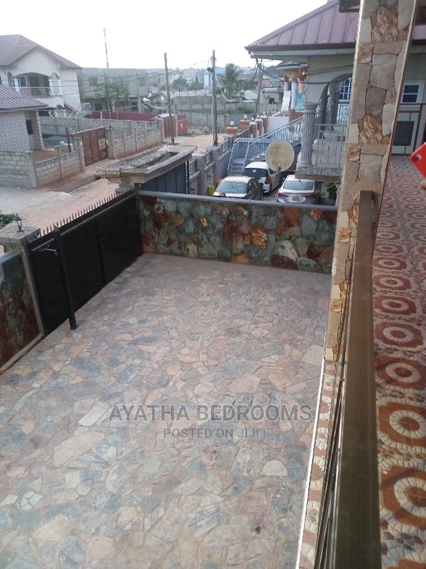 1bdrm Apartment in Ayathar Bedroom, Teshie for Rent · Photo 2