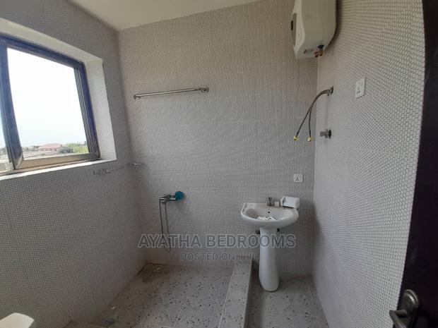 2bdrm Apartment in Ayathar Bedroom, Teshie for Rent · Photo 4