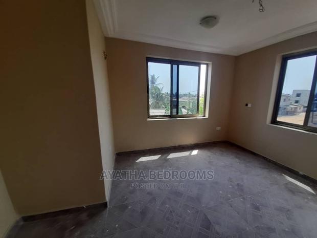 2bdrm Apartment in Ayathar Bedroom, Teshie for Rent · Photo 7