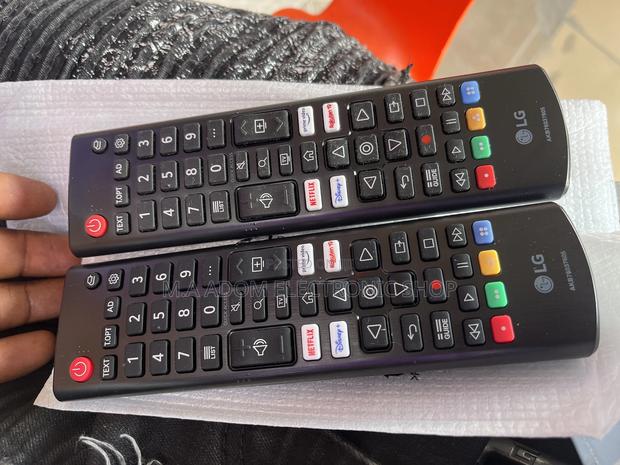 Original Lg Remote With All the Smart Bottons You Need · Photo 1