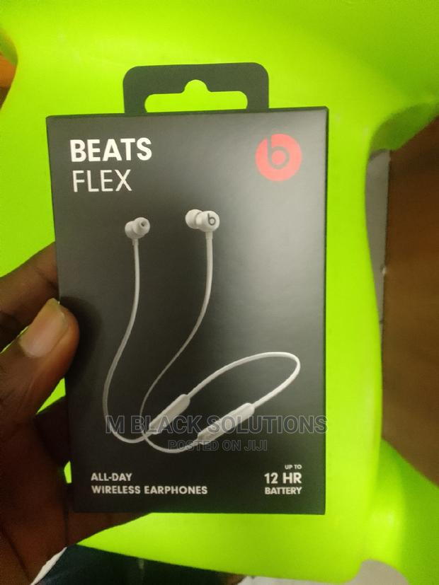 Beats Flex Headphones · Photo 1
