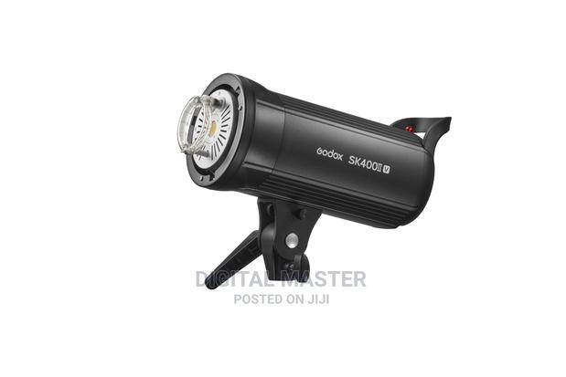 Godox Sk400iiv Professional Studio Flash · Photo 2