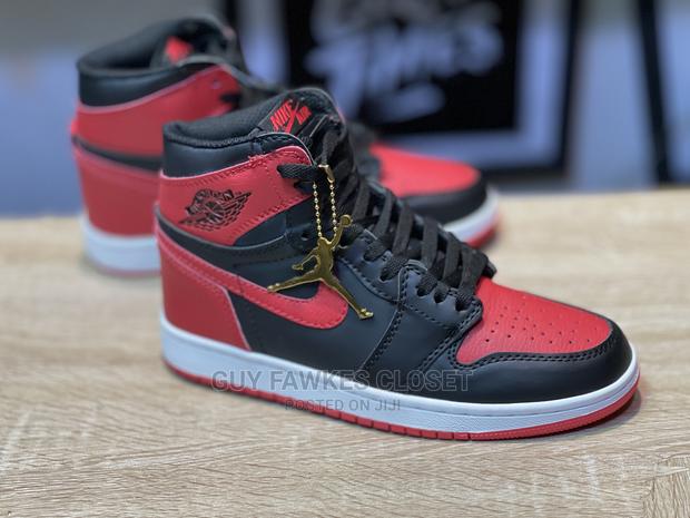 Air Jordan 1 Hight Top · Photo 2
