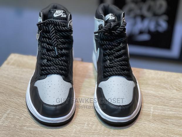 Air Jordan 1 High Top Rope Laces · Photo 2