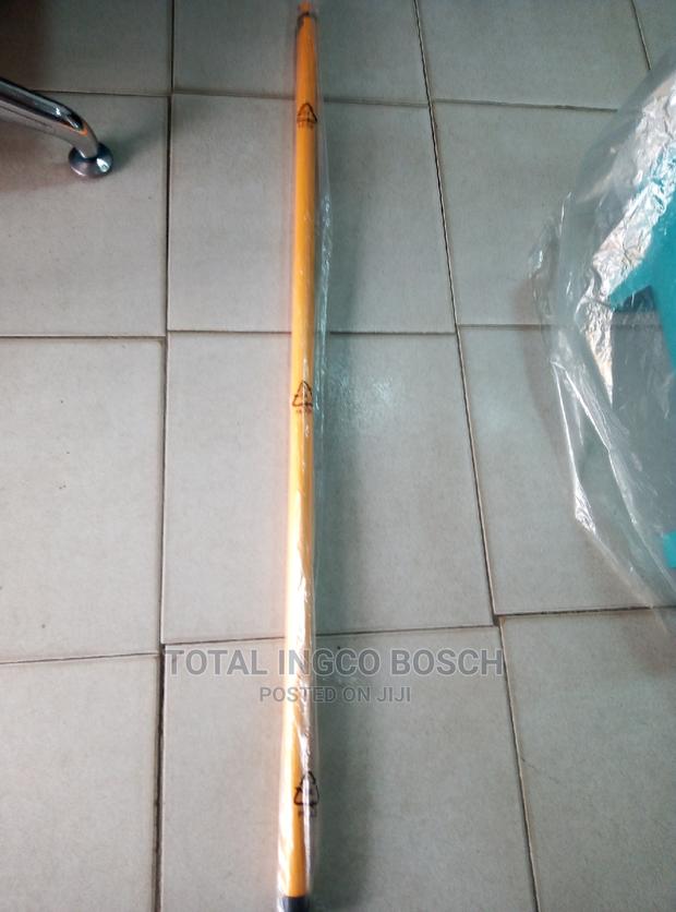 Extendable Pole Saw Pruner · Photo 2