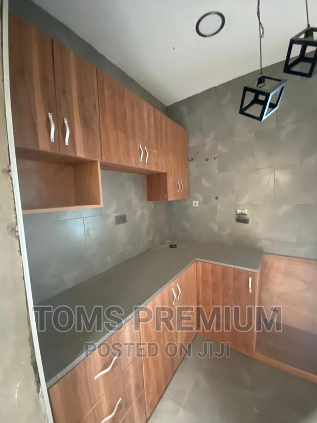 3bdrm Duplex in Botwe for Rent · Photo 7