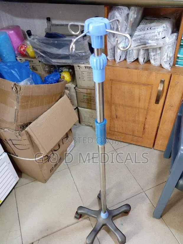 Drip Stand · Photo 1