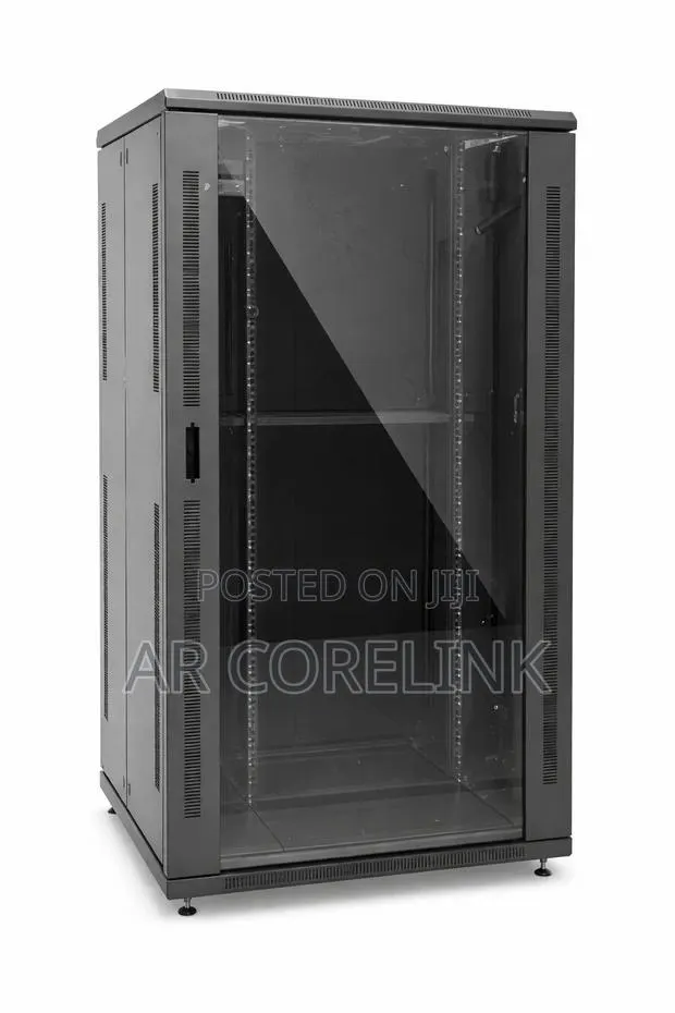 32u 600 X 800 Network Cabinet · Photo 1