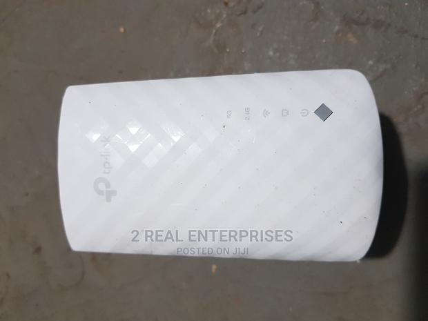 Genuine Tp-Link Wi-Fi Range Extender From Uk · Photo 1