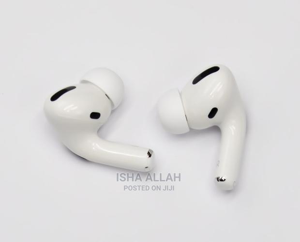 Airpod Pro and Airpod Pro 2 · Photo 3