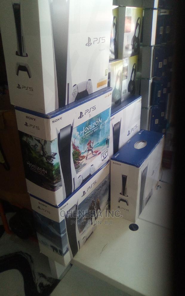 Pre-Owned Ps5 Console · Photo 3