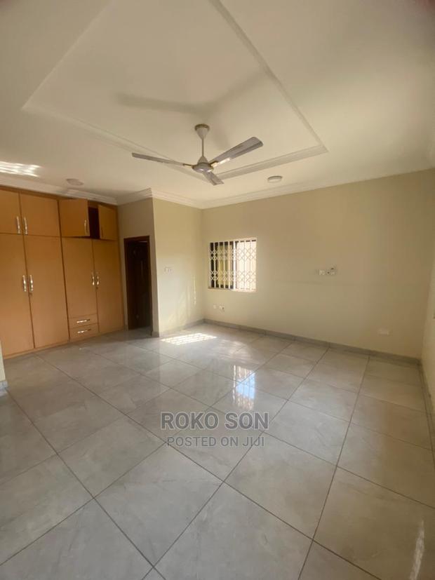 4bdrm Duplex in Dr Roko, Adjiriganor for rent · Photo 6