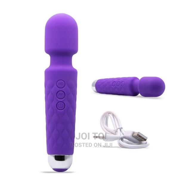 Vibrator Wand Massager · Photo 3