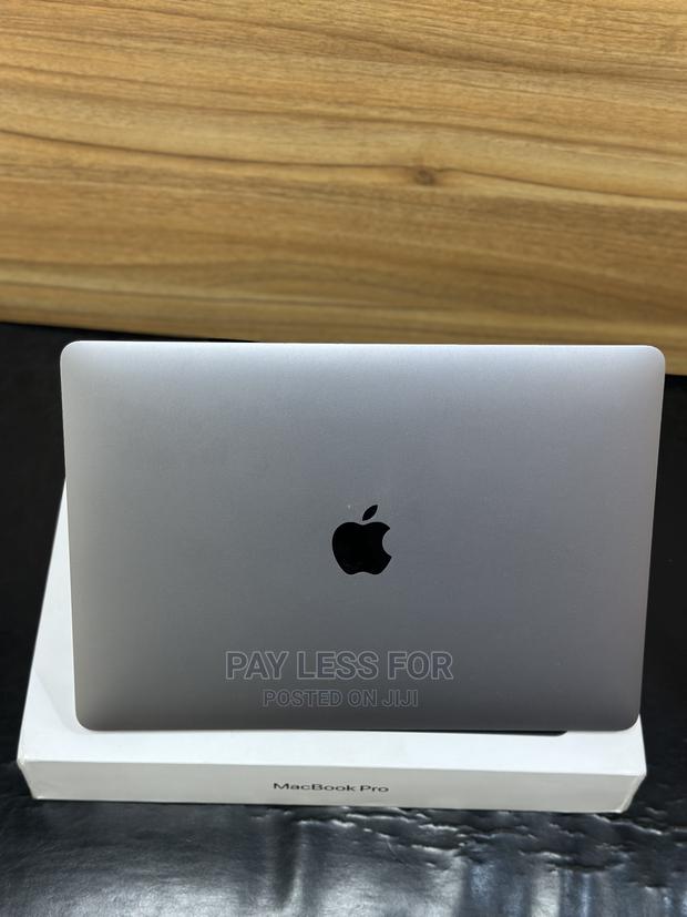 Laptop Apple MacBook Pro 8GB Apple M2 SSD 256GB · Photo 7