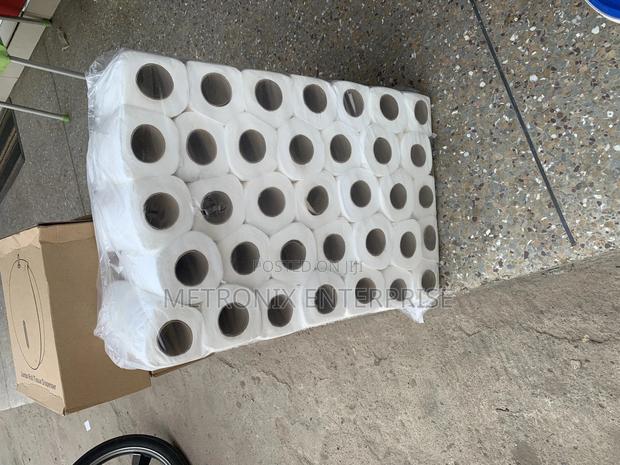 Standard Toilet Roll, 70rolls in a Pack · Photo 2