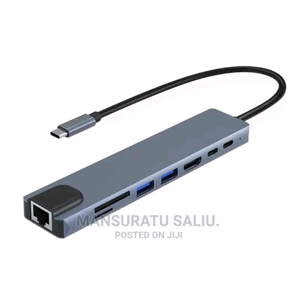 Type C to Hdmi 8 in 1 Adapter · Photo 3