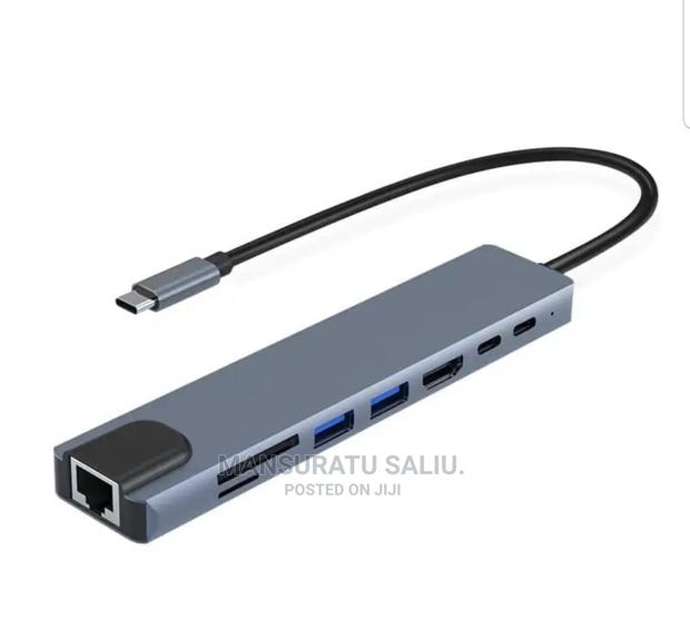 Type C to Hdmi 8 in 1 Adapter · Photo 2