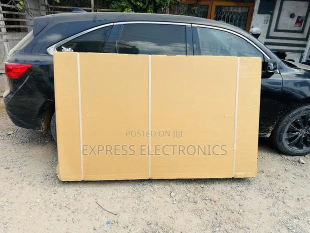 High Slim Slee Qled Smart Glossy Samsung 85”Q70c · Photo 1