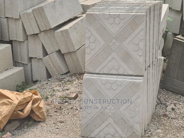 Floor Tiles for Outdoor · Photo 1