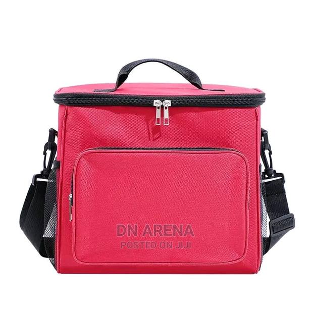 Insulated Lunch Bag · Photo 2