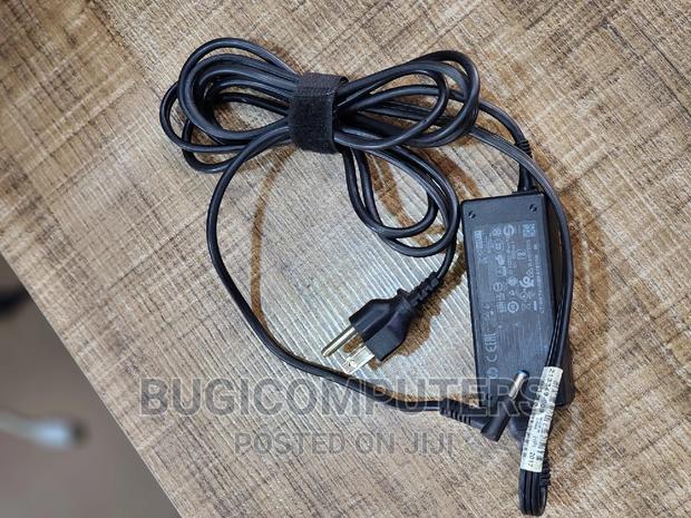 HP Small Pin Charger Blue Mouth · Photo 4
