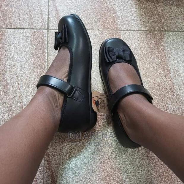 Girls Black Shoes · Photo 6