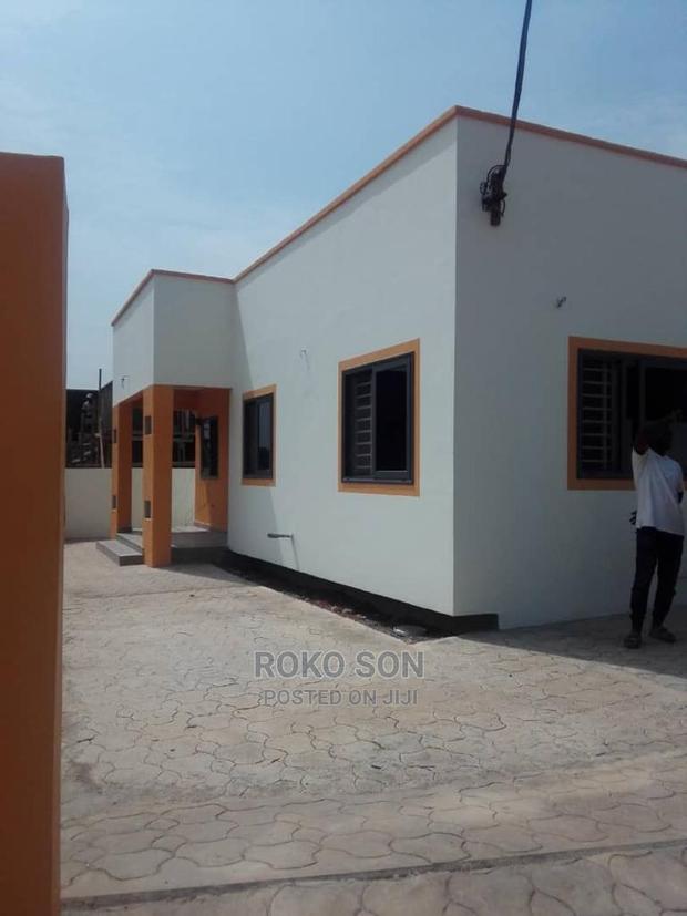 3bdrm Duplex in Dr Roko, Adenta for sale · Photo 3