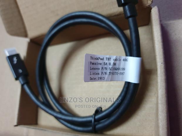 Thunderbolt 3 Cable 40gbps 100watt Lenovo Brand · Photo 3