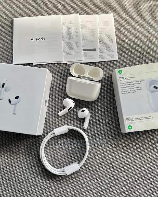 Apple Airpods 3 (Promotion) · Photo 1