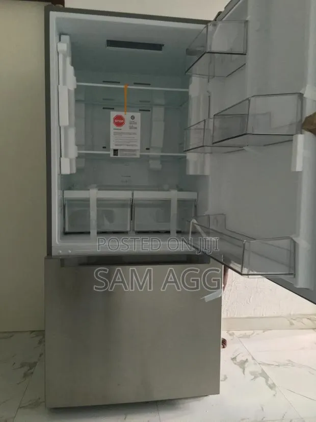 Open Box Midea 18.7 Cu.Ft Bottom-freezer Fridge – Fast Cooling · Photo 1