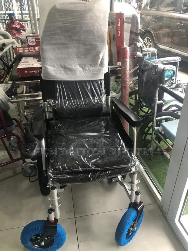 Electric Wheelchair · Photo 1