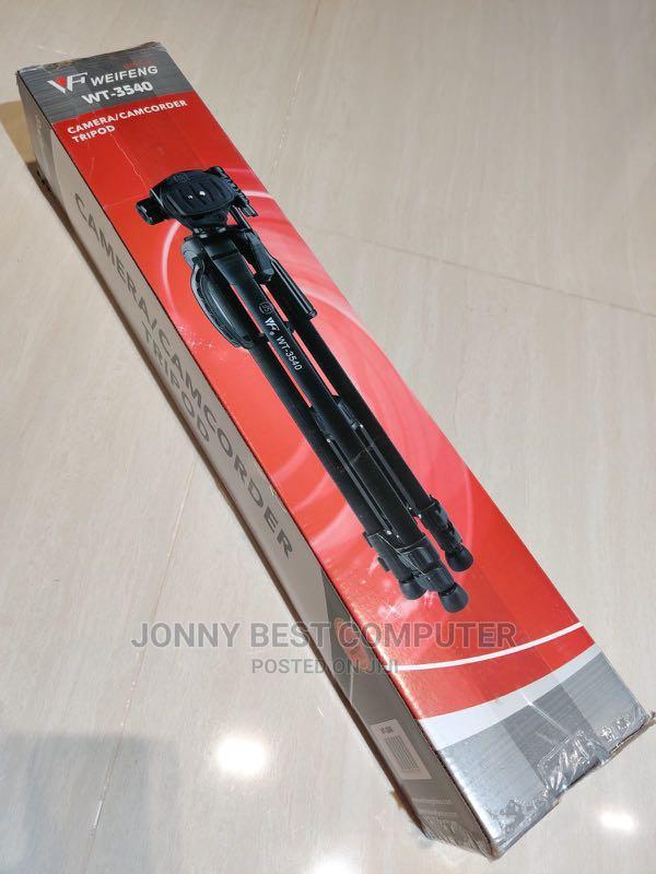 WF-3540 Phone and Camera Tripod · Photo 1