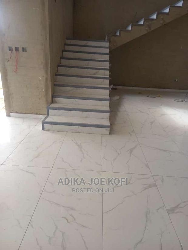 Best Tilling Work · Photo 5