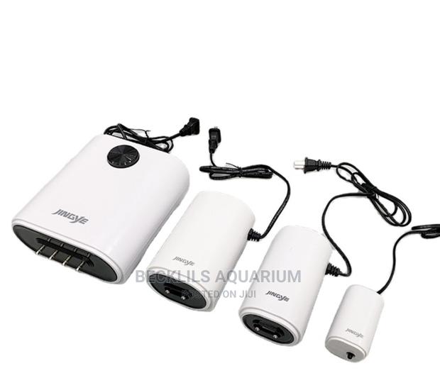 Quality Four Outlet Airpumps · Photo 3