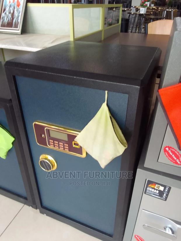 Quality Money Safe · Photo 1