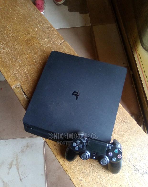 Ps4 Slim Jailbreak With FC27 + More Games +2 Controllers