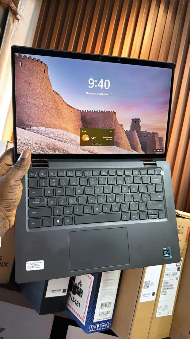 Laptop Dell Latitude 7420 32GB Intel Core i7 SSD 512GB · Photo 1