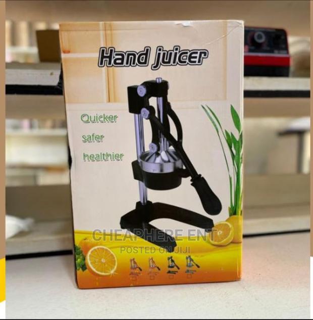 Orange/Citrus Hand Juicer · Photo 3