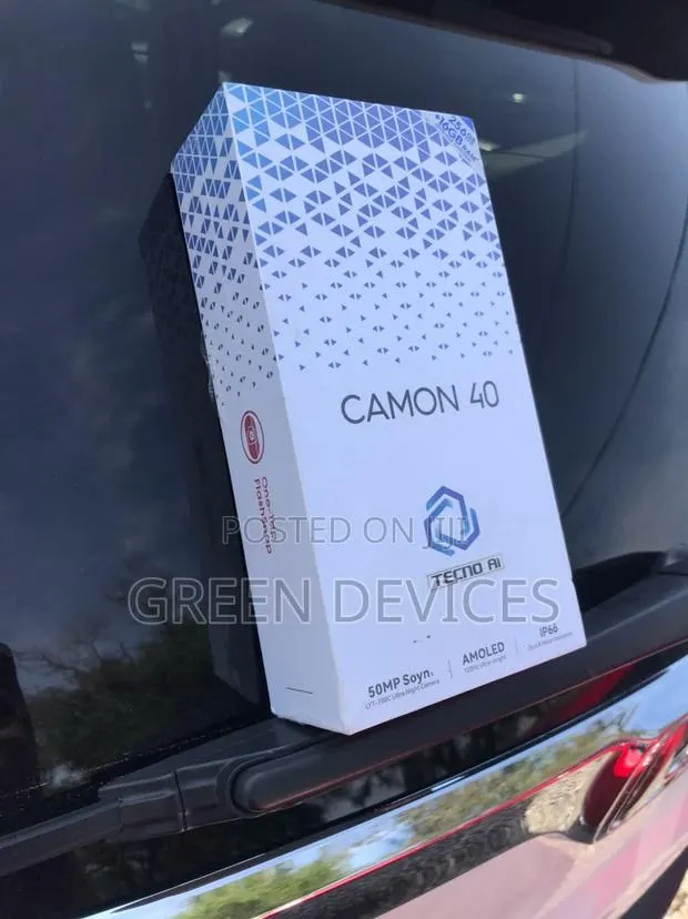 New Tecno Camon 40 256 GB Black · Photo 1