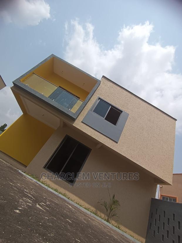 3bdrm Townhouse/Terrace in Charclem Ventures, North Legon for Sale · Photo 2