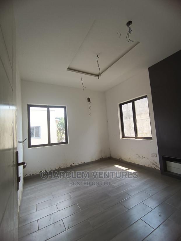 3bdrm Townhouse/Terrace in Charclem Ventures, North Legon for Sale · Photo 5