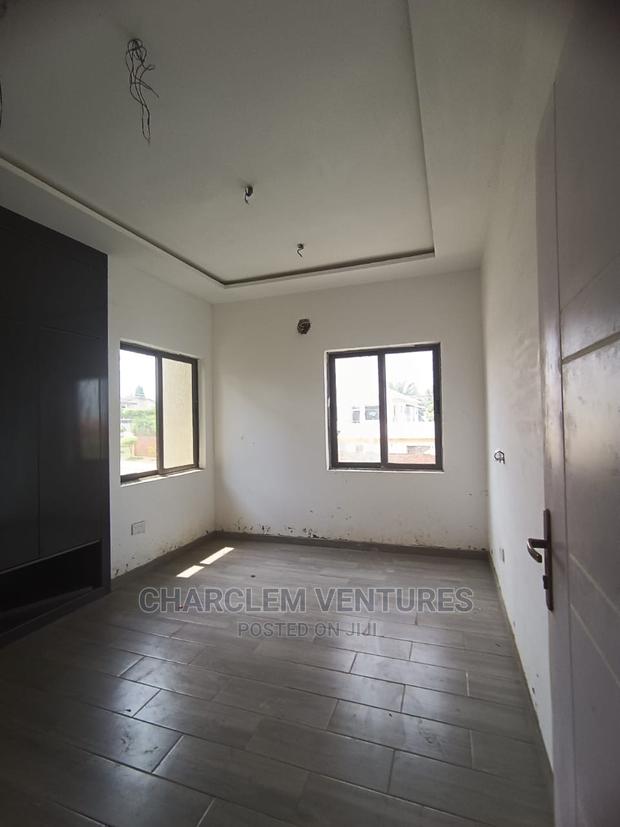 3bdrm Townhouse/Terrace in Charclem Ventures, North Legon for Sale · Photo 6