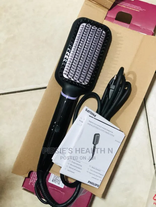 Philips Heated Straightening Brush · Photo 1
