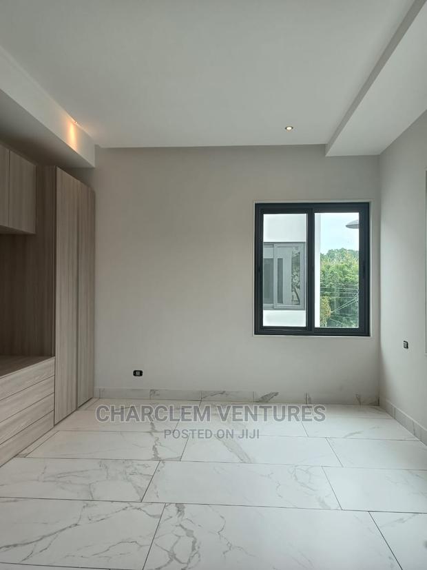 3bdrm Townhouse / Terrace in Charclem Ventures, Accra Metropolitan · Photo 8