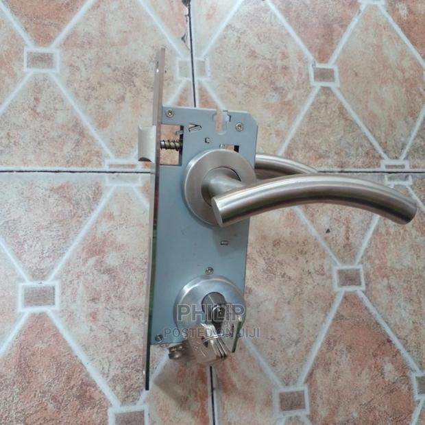 Door Lock(Rosette Curve Handle) · Photo 4