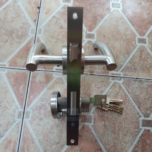 Door Lock(Rosette Curve Handle) · Photo 5