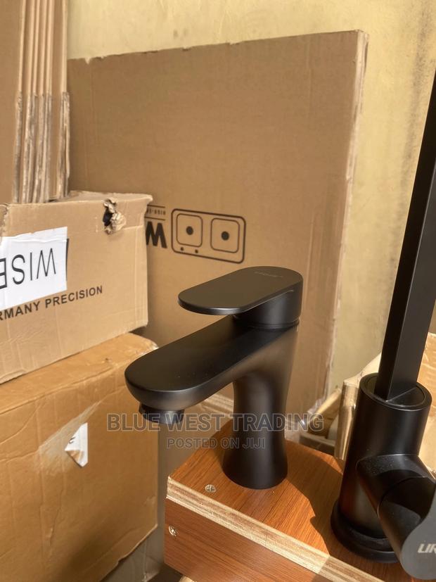 Basin Tap (Matt Black) · Photo 3