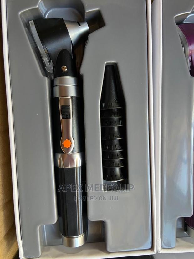 Professional Ent Diagnostic Otoscope · Photo 1